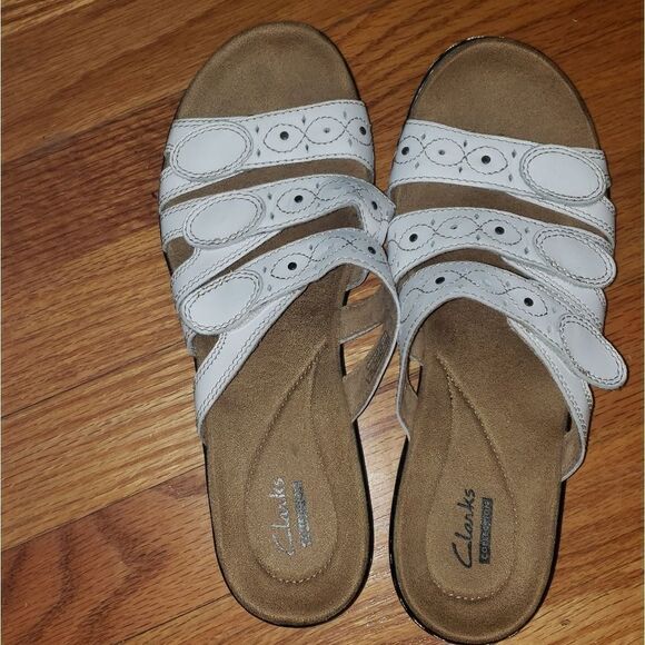 Clarks Collection White Slip-On Sandals - Picture 5 of 7